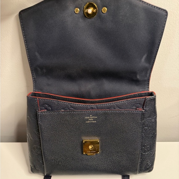 LOUIS VUITTON Blanche Handbag Monogram Empreinte
Leather BB - Picture 8 of 10